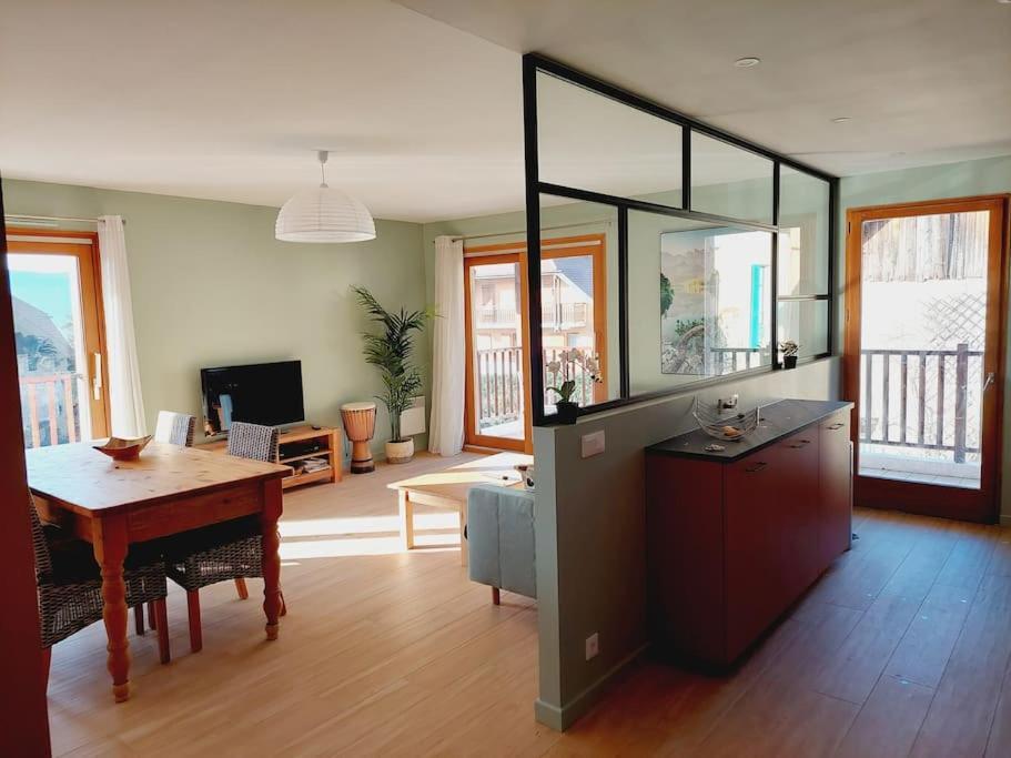 Charmant Appartement Lac D'Annecy / Ski - 6 Pers マントン・サン・ベルナール エクステリア 写真